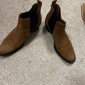 Women’s Brown Chelsea Boots